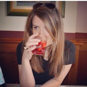 Meet your Posher, Kay
